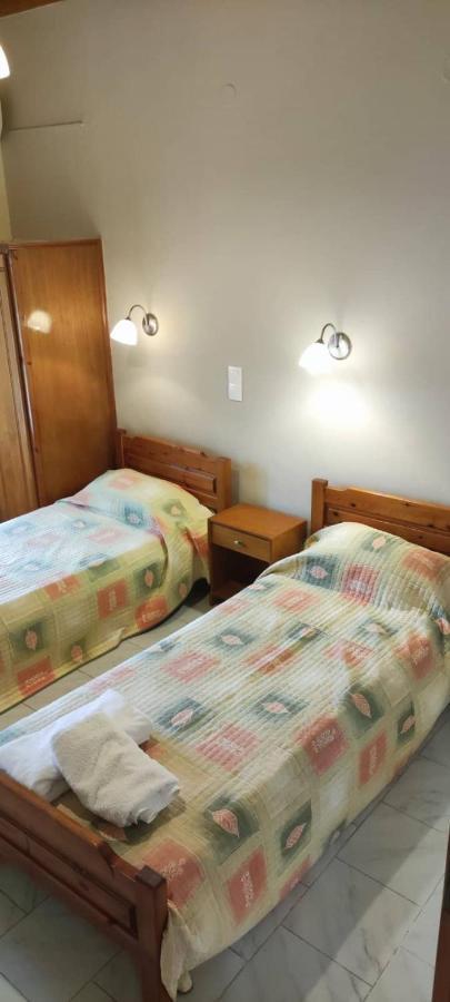 Villa Yannis 1 Roda  Zewnętrze zdjęcie